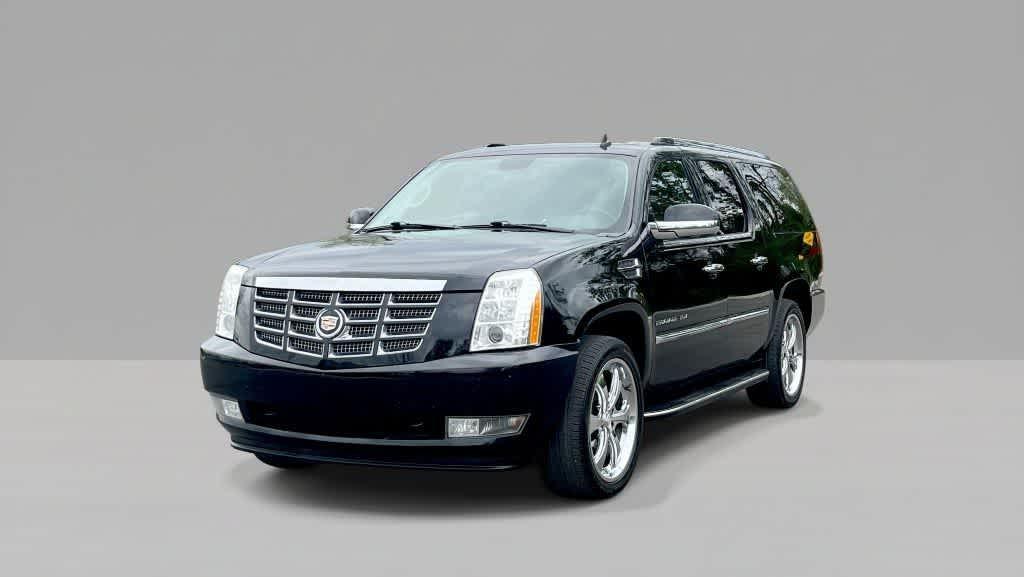 used 2010 Cadillac Escalade ESV car, priced at $7,588