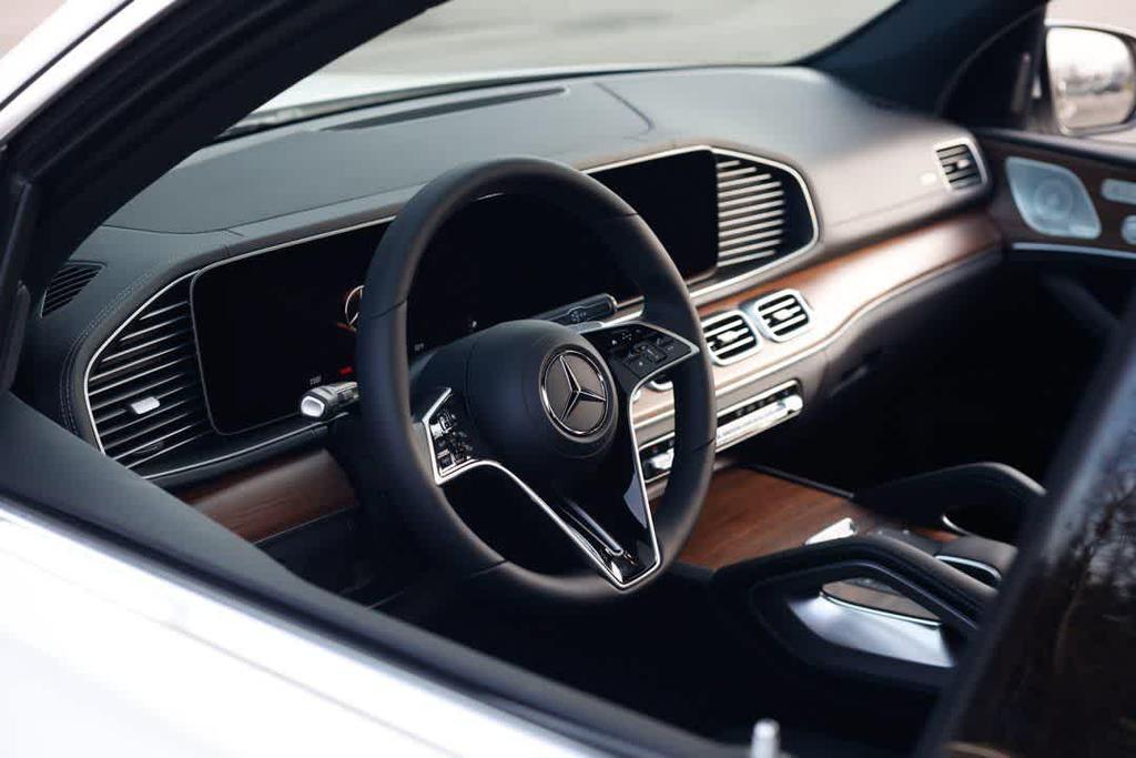 used 2026 Mercedes-Benz GLE 350 car, priced at $72,500