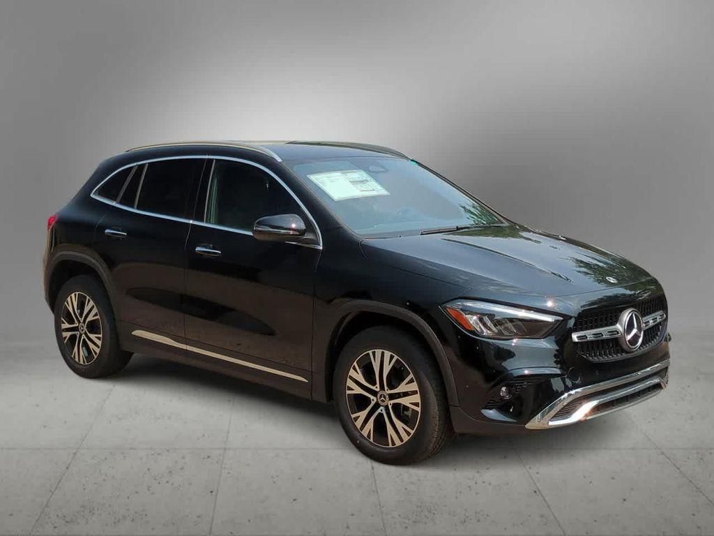 used 2025 Mercedes-Benz GLA 250 car, priced at $40,997