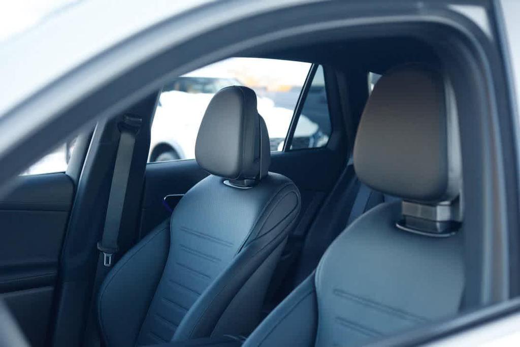 new 2026 Mercedes-Benz GLC 300 car, priced at $65,170