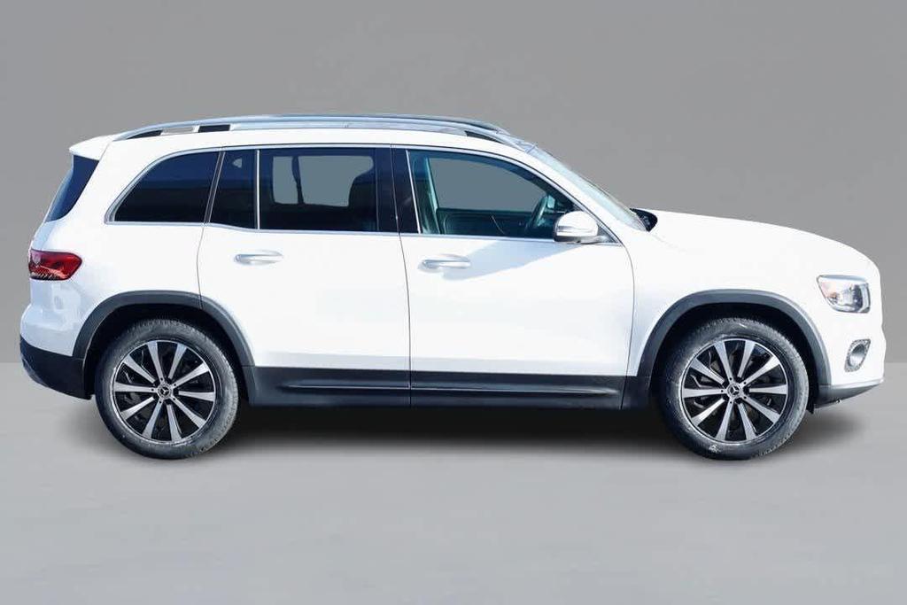 used 2022 Mercedes-Benz GLB 250 car, priced at $25,258