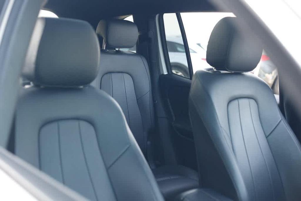 used 2022 Mercedes-Benz GLB 250 car, priced at $25,258