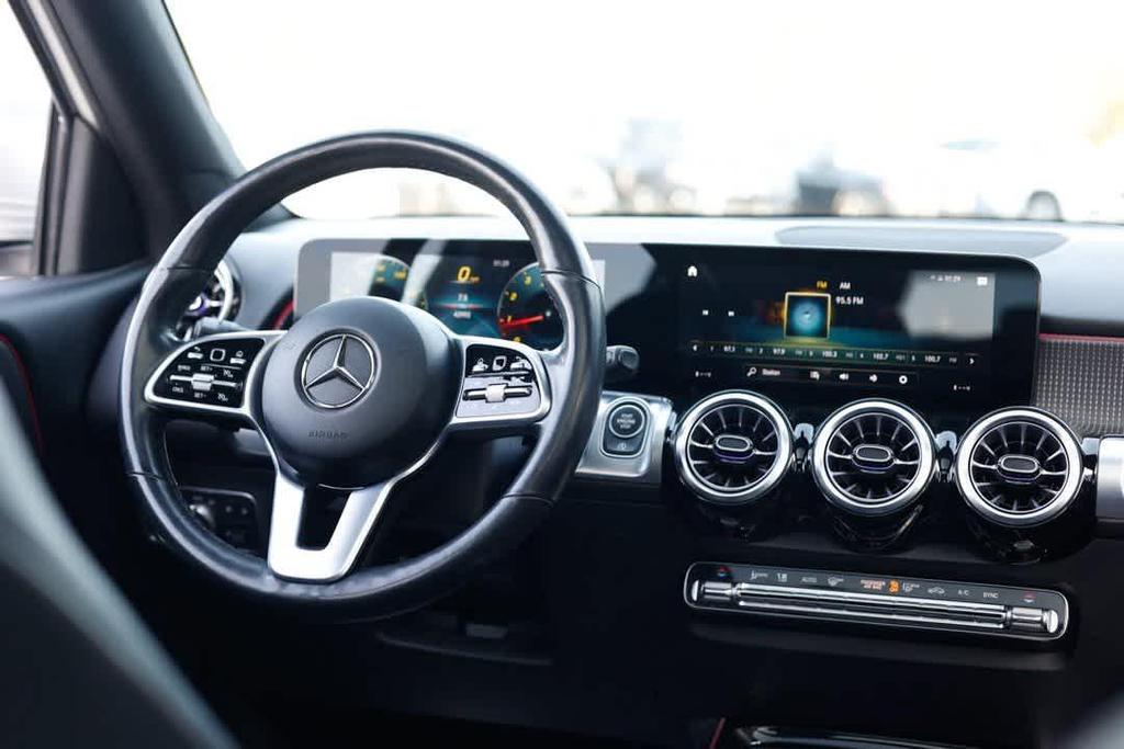 used 2022 Mercedes-Benz GLB 250 car, priced at $25,258