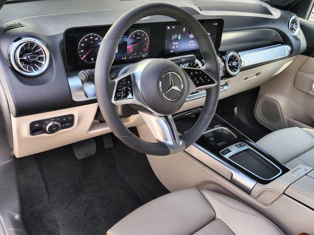 used 2025 Mercedes-Benz GLB 250 car, priced at $38,596