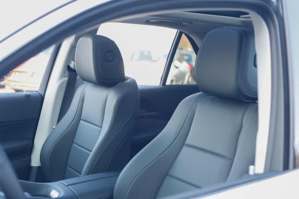 used 2026 Mercedes-Benz GLE 450 car, priced at $78,855