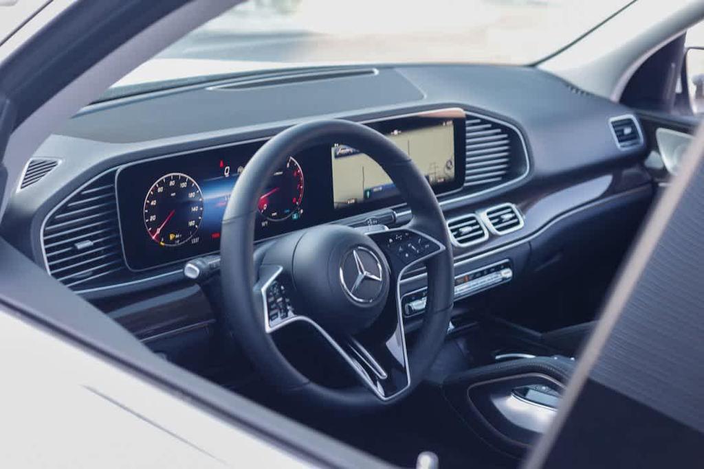 used 2026 Mercedes-Benz GLE 450 car, priced at $78,855