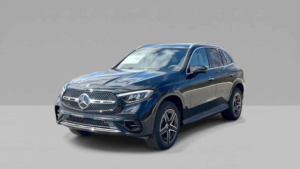 new 2026 Mercedes-Benz GLC 300 car, priced at $59,925