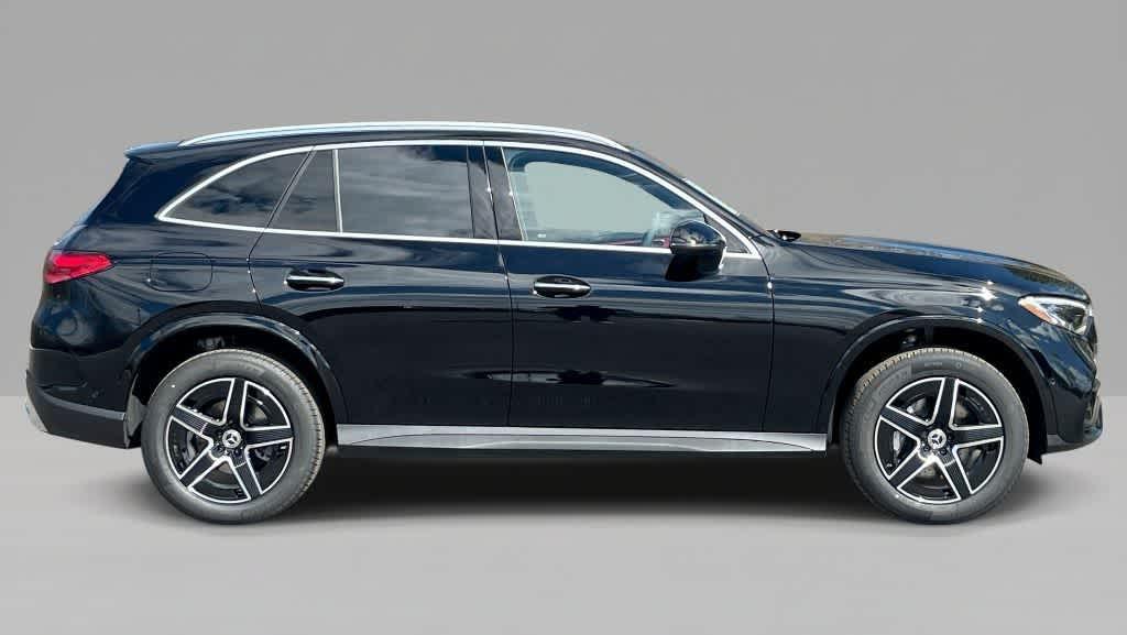 new 2026 Mercedes-Benz GLC 300 car, priced at $59,925