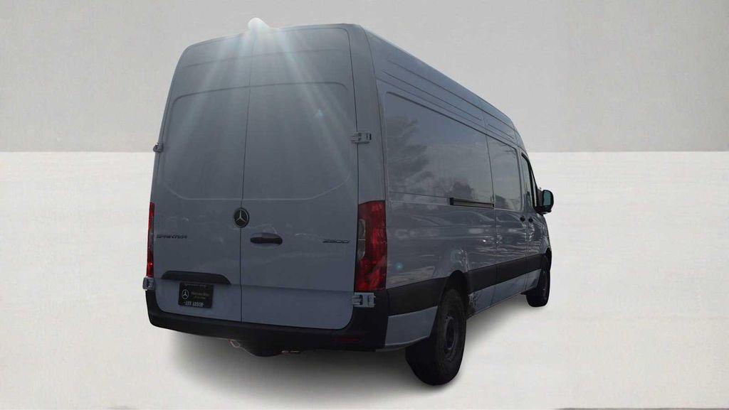 new 2025 Mercedes-Benz Sprinter 2500 car