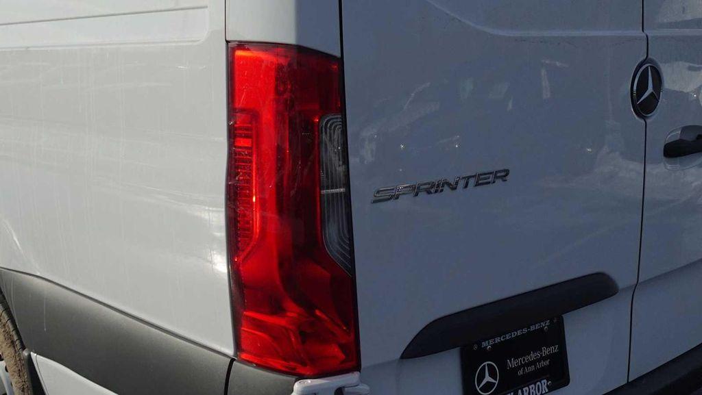 new 2025 Mercedes-Benz Sprinter 2500 car
