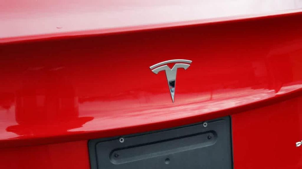 used 2021 Tesla Model 3 car, priced at $17,881