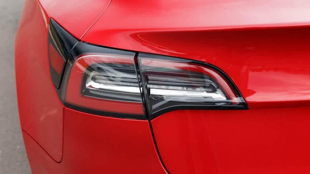 used 2021 Tesla Model 3 car, priced at $17,881