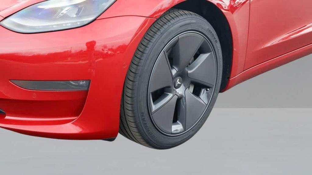 used 2021 Tesla Model 3 car, priced at $17,881