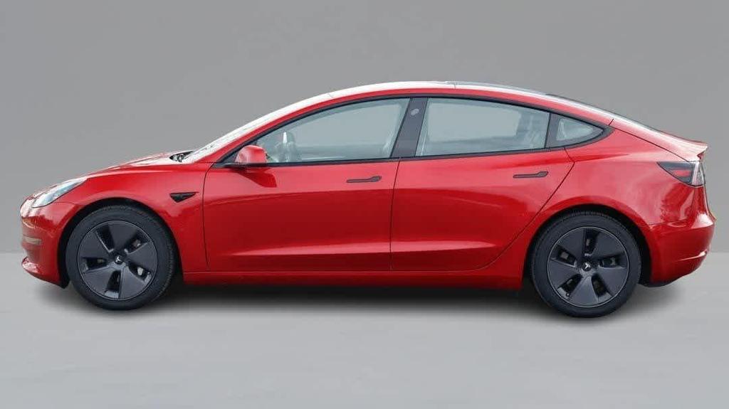 used 2021 Tesla Model 3 car, priced at $17,881