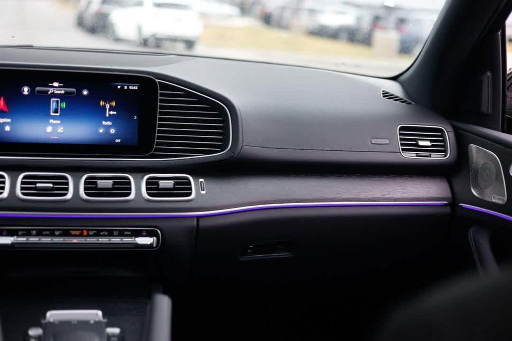 new 2026 Mercedes-Benz GLE 450 car, priced at $77,280