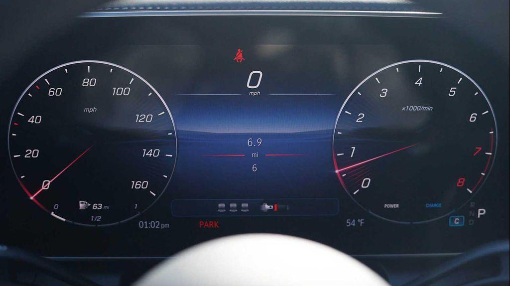 new 2026 Mercedes-Benz GLC 300 car, priced at $58,339