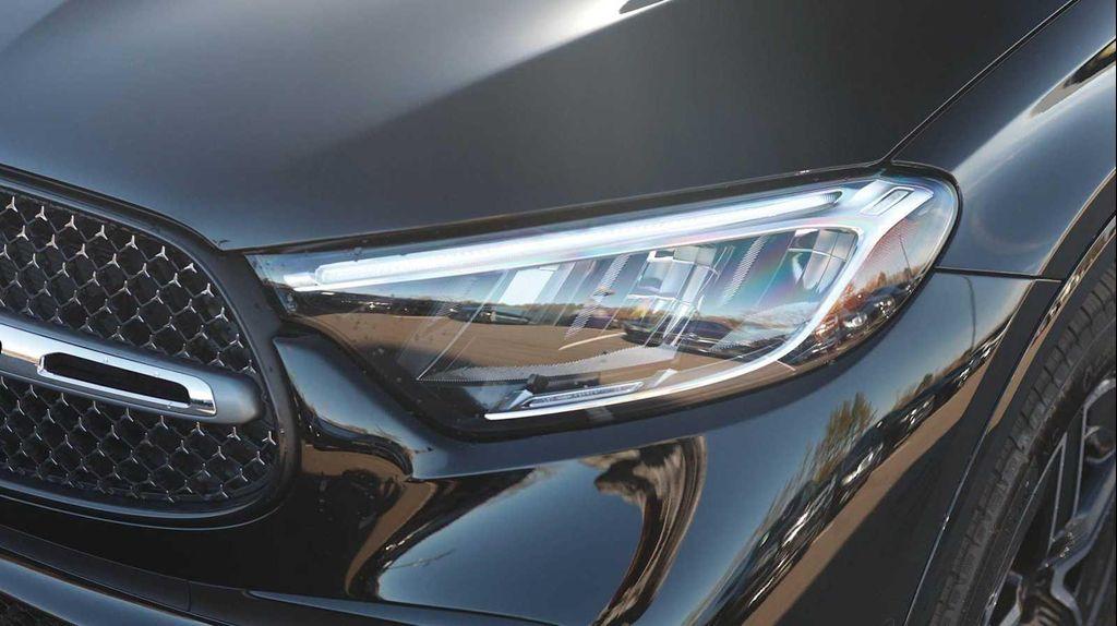 new 2026 Mercedes-Benz GLC 300 car, priced at $58,339