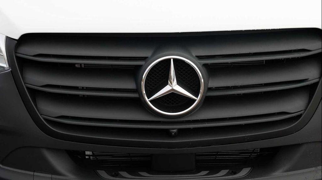 new 2026 Mercedes-Benz Sprinter 2500 car, priced at $64,913