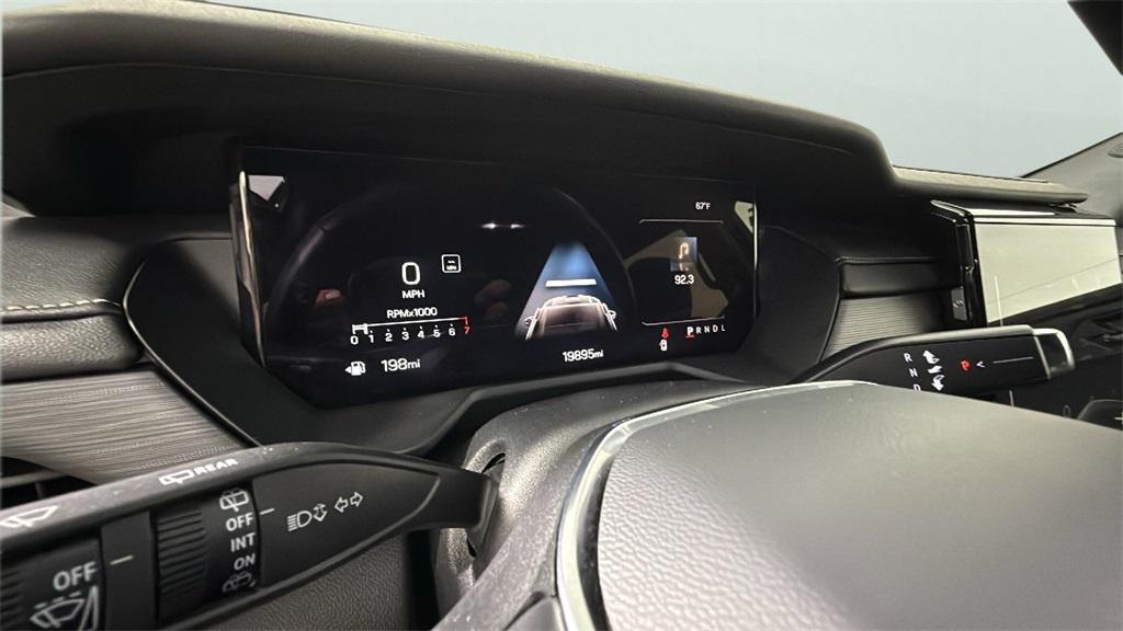 used 2025 GMC Acadia car, priced at $32,875