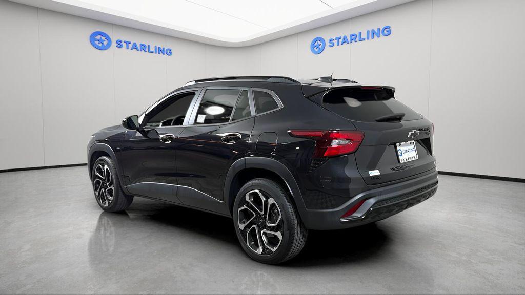 used 2024 Chevrolet Trax car, priced at $22,241