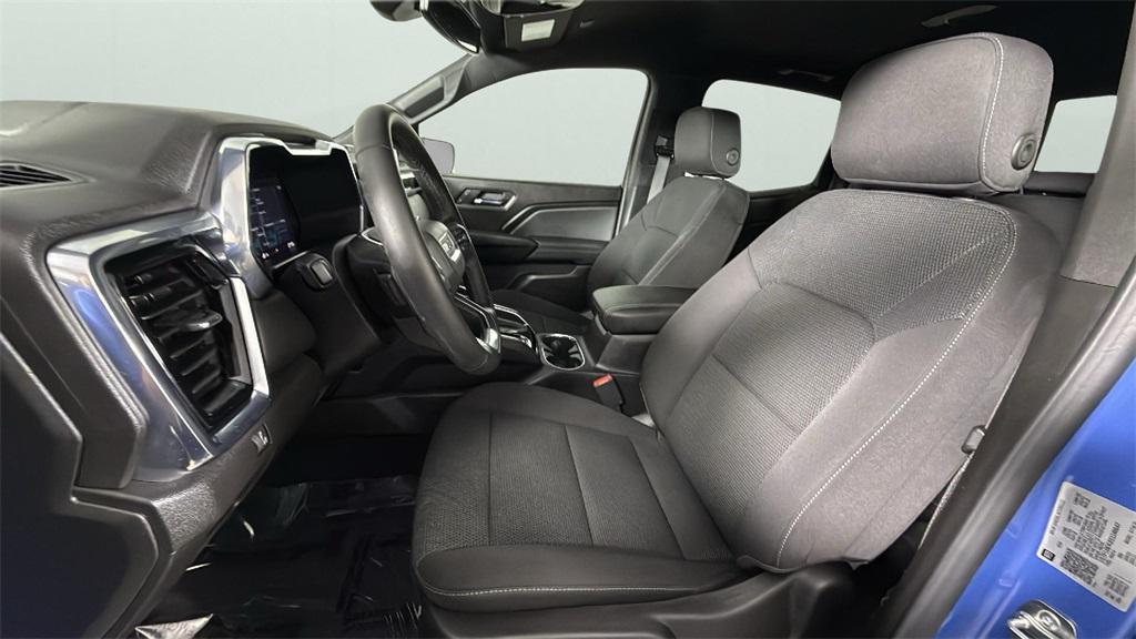 used 2025 GMC Canyon car, priced at $38,997