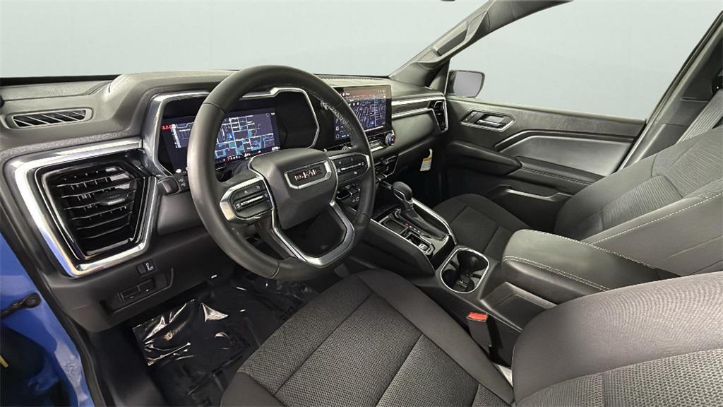 used 2025 GMC Canyon car, priced at $38,997