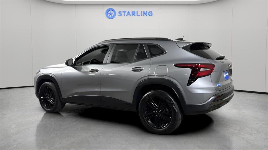 used 2024 Chevrolet Trax car, priced at $20,990