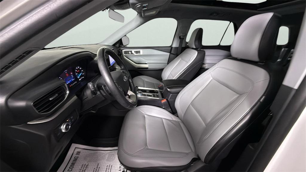 used 2021 Ford Explorer car, priced at $17,898