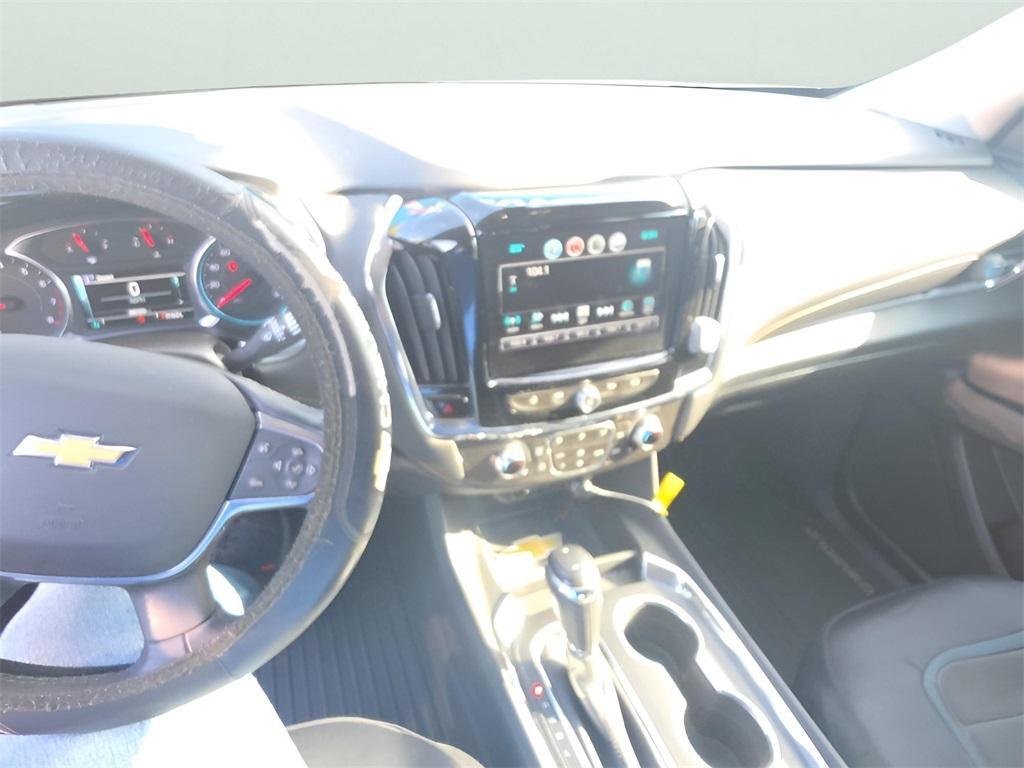 used 2018 Chevrolet Traverse car, priced at $16,889