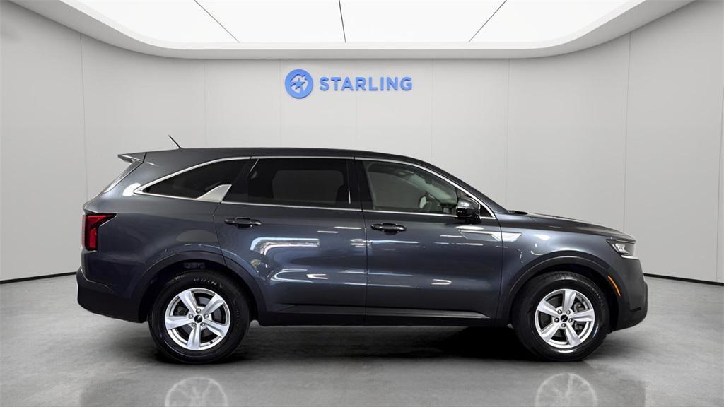 used 2022 Kia Sorento car, priced at $17,785