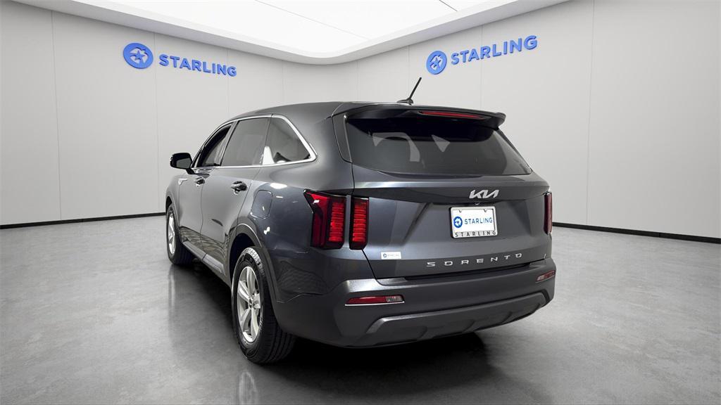 used 2022 Kia Sorento car, priced at $17,785