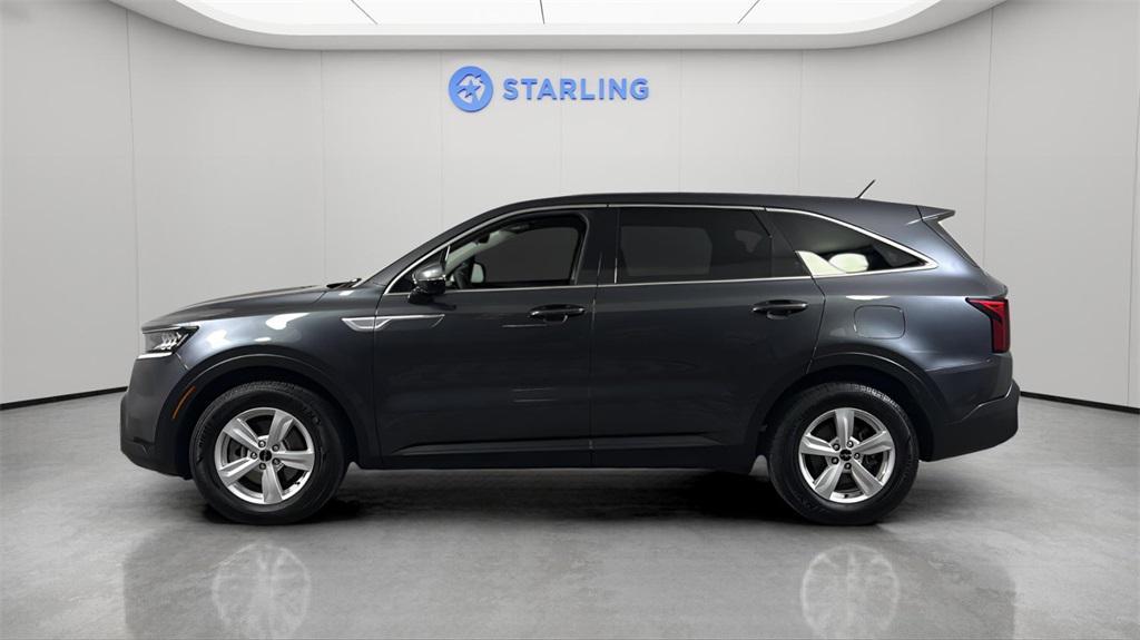 used 2022 Kia Sorento car, priced at $17,785