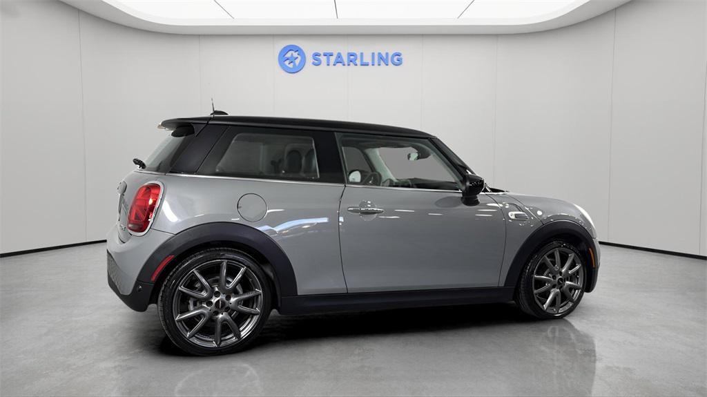 used 2020 MINI Hardtop car, priced at $15,740