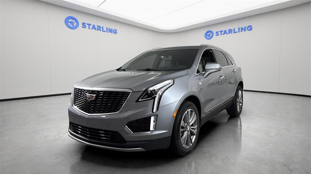 used 2025 Cadillac XT5 car, priced at $36,285