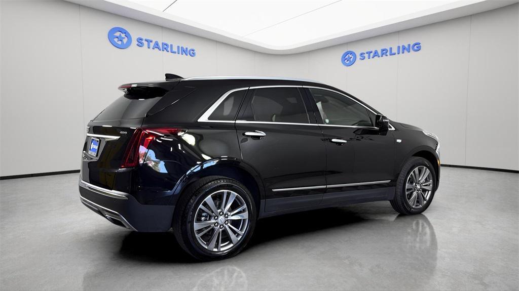 used 2025 Cadillac XT5 car, priced at $36,495