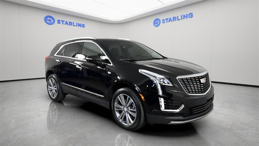 used 2025 Cadillac XT5 car, priced at $36,495