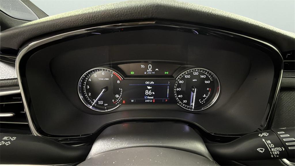 used 2025 Cadillac XT5 car, priced at $36,495