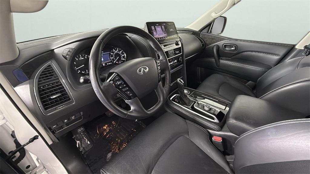used 2024 INFINITI QX80 car, priced at $40,895