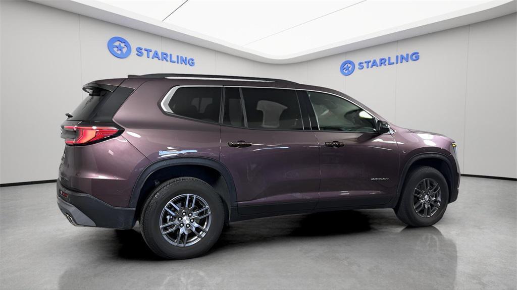 used 2025 GMC Acadia car, priced at $32,990