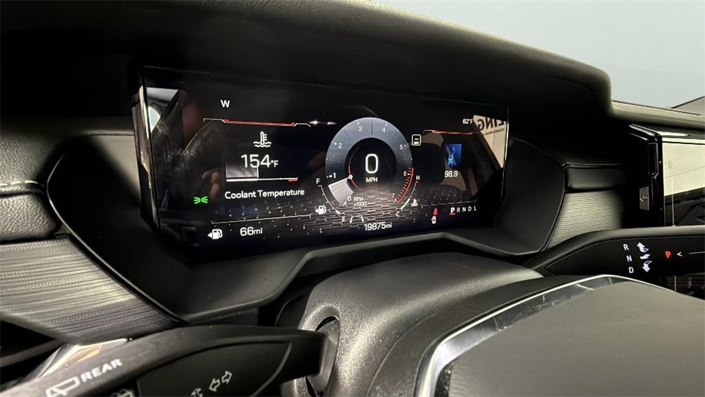 used 2025 GMC Acadia car, priced at $32,990