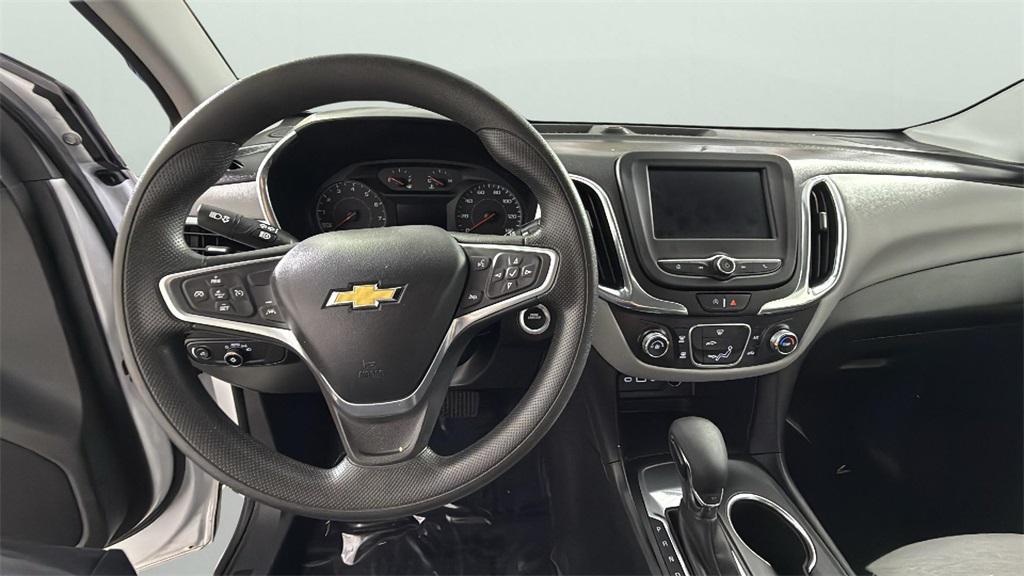 used 2023 Chevrolet Equinox car, priced at $18,988