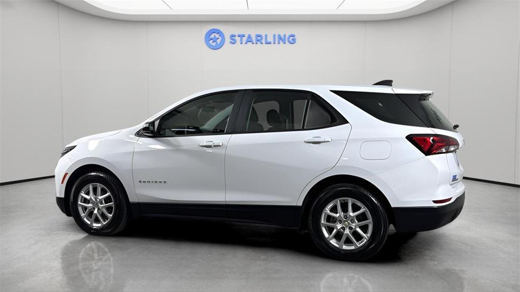 used 2023 Chevrolet Equinox car, priced at $18,988