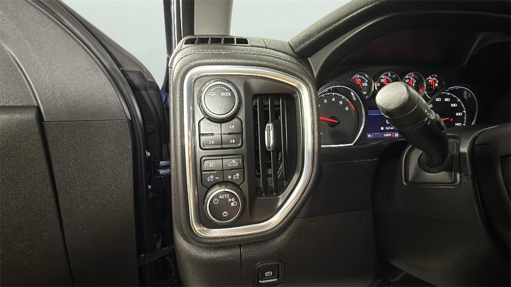 used 2022 Chevrolet Silverado 1500 car, priced at $41,889