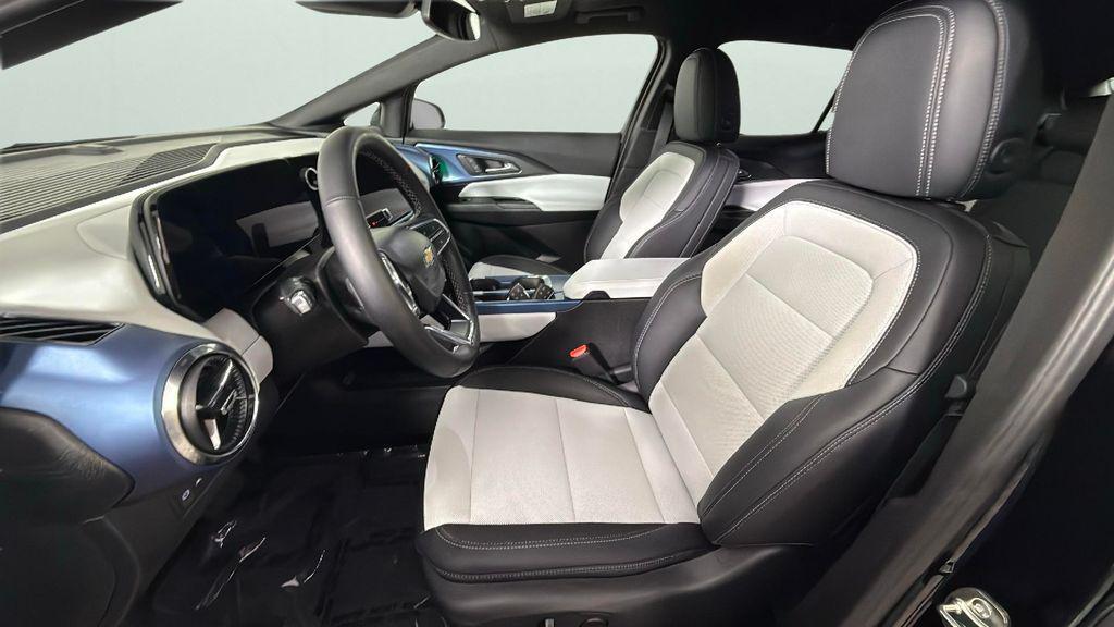 used 2025 Chevrolet Equinox EV car, priced at $25,495