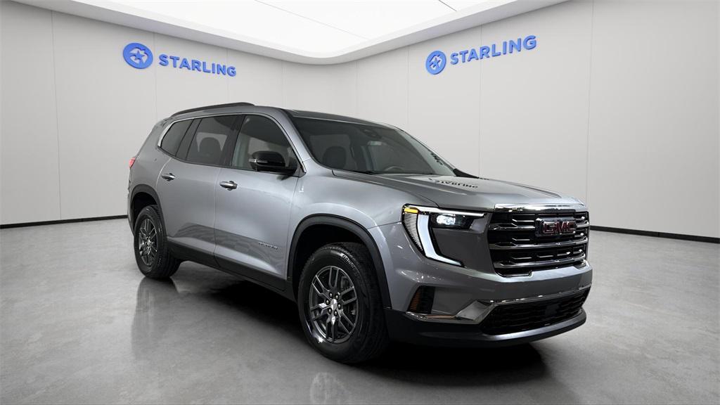 used 2025 GMC Acadia car, priced at $33,918