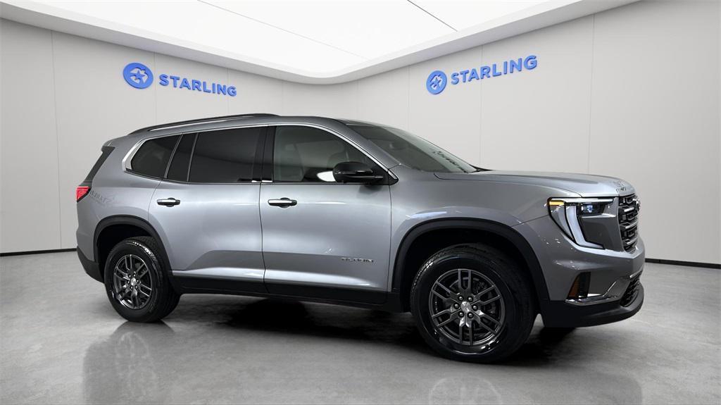 used 2025 GMC Acadia car, priced at $33,918