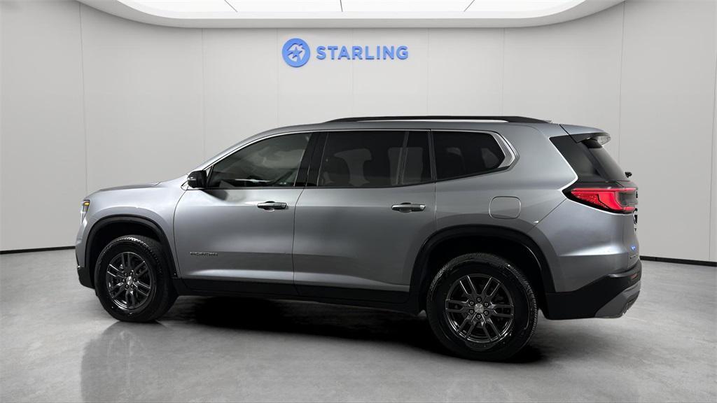 used 2025 GMC Acadia car, priced at $33,918