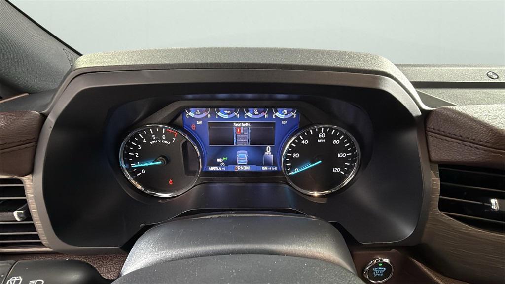 used 2024 Ford Expedition car, priced at $45,652