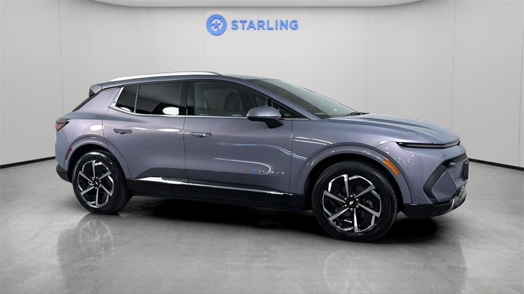 used 2025 Chevrolet Equinox EV car, priced at $24,989