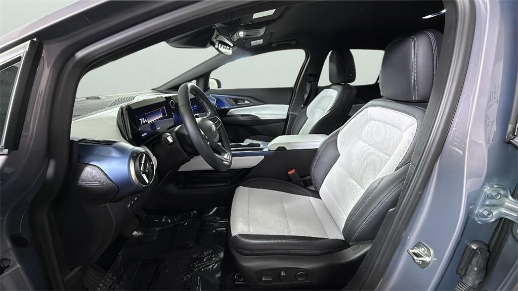 used 2025 Chevrolet Equinox EV car, priced at $24,989